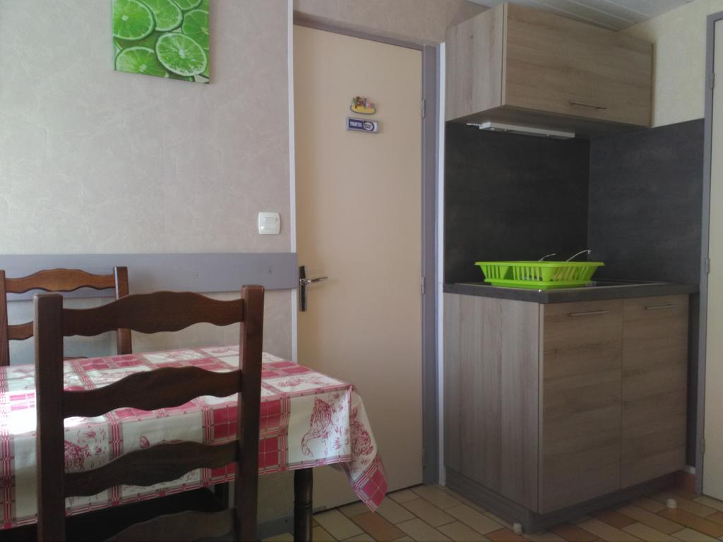 Gites & Camping On The Route Des Vins Bergheim Exterior photo